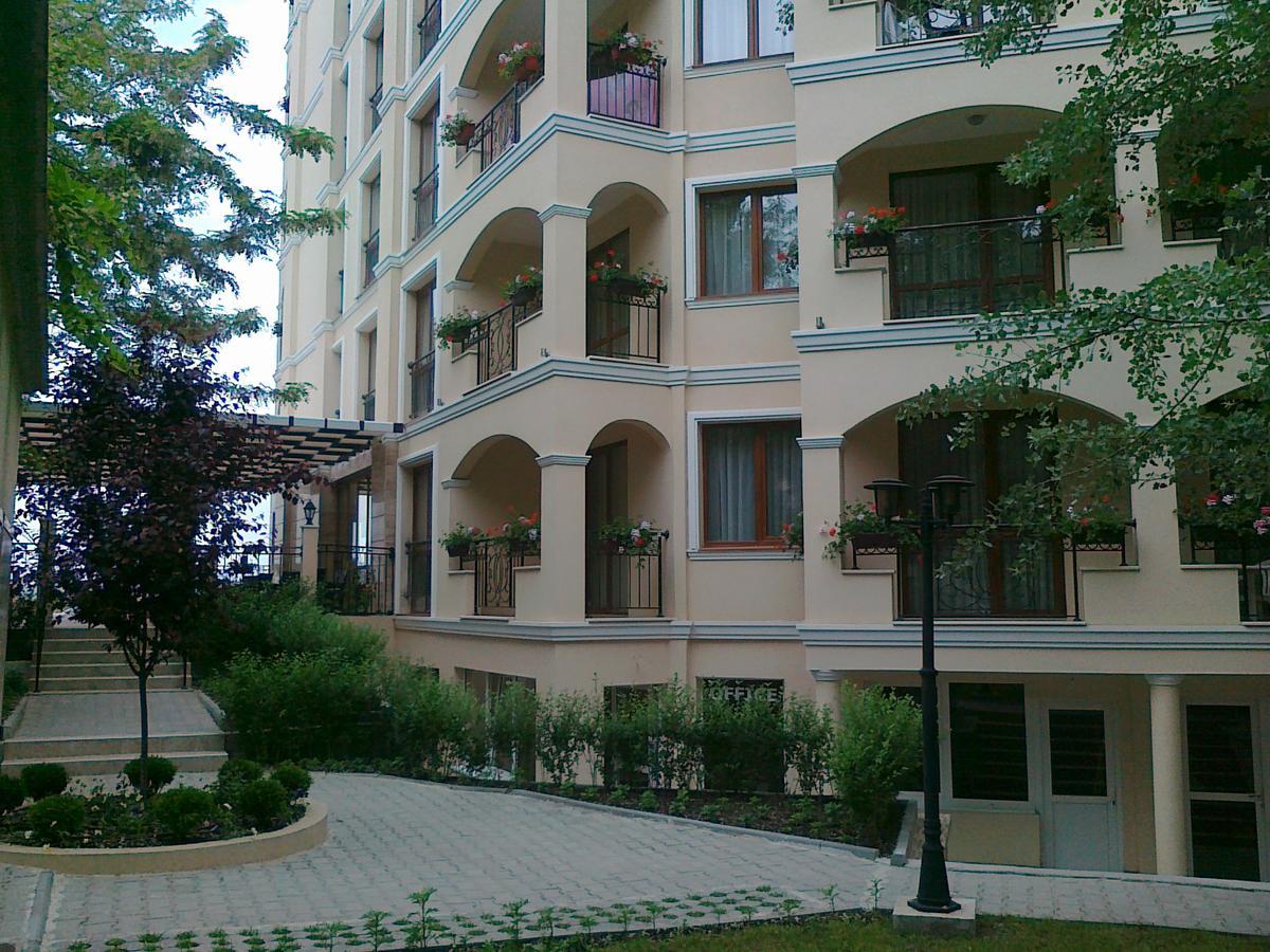 Hotel Seasons 3 Sunny Beach Esterno foto