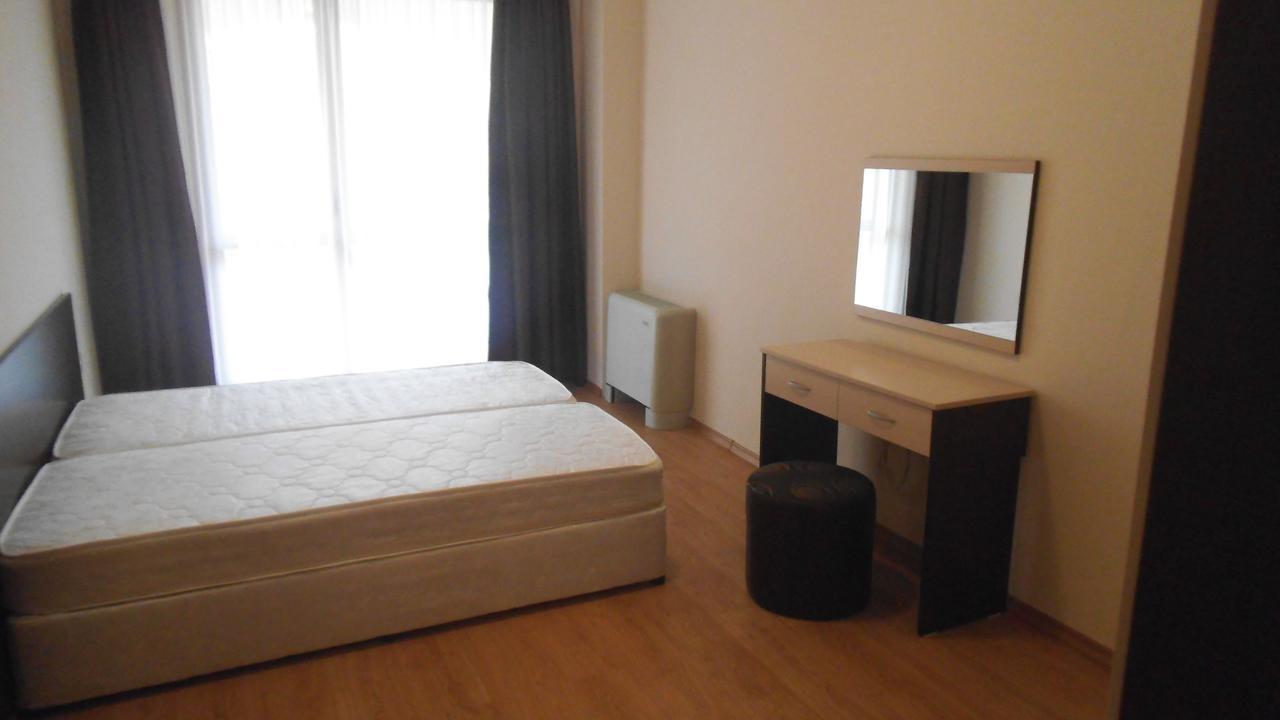 Hotel Seasons 3 Sunny Beach Esterno foto