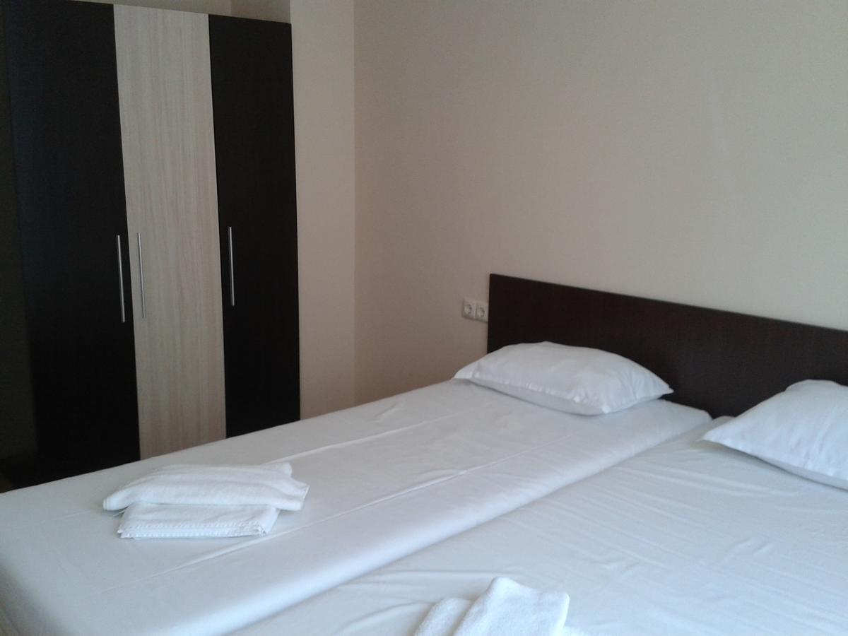 Hotel Seasons 3 Sunny Beach Esterno foto